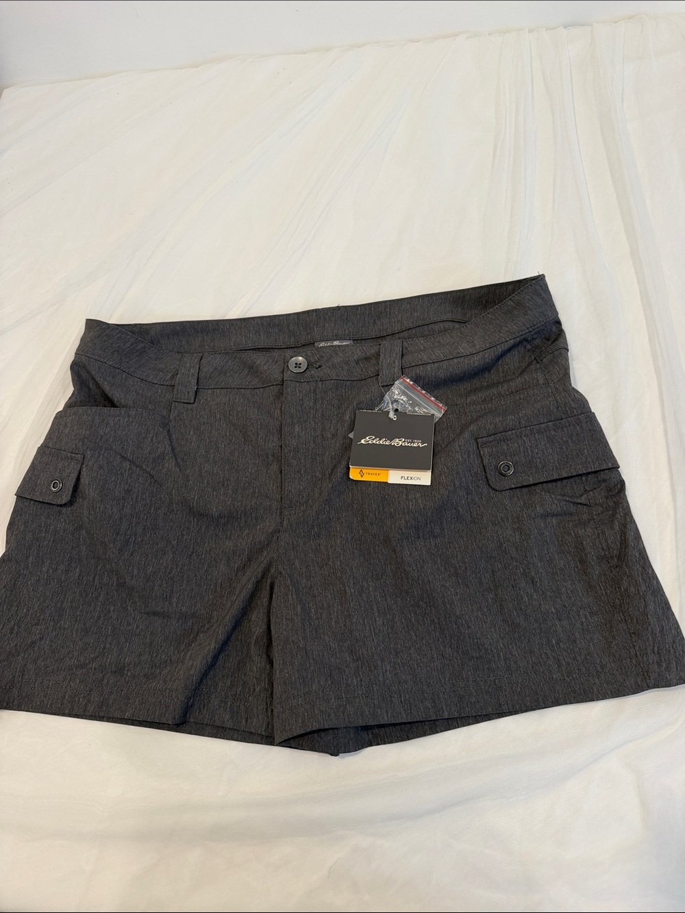 Eddie Bauer Travex Flexion Cargo Hiking Shorts Space Gray NWT Size 14